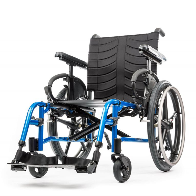 Quickie Qxi Folding Wheelchair by Sunrise Medical | Living Spinal