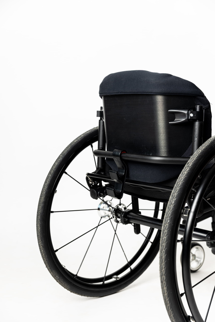 Make Life Easy Hang Product In Use Living Spinal