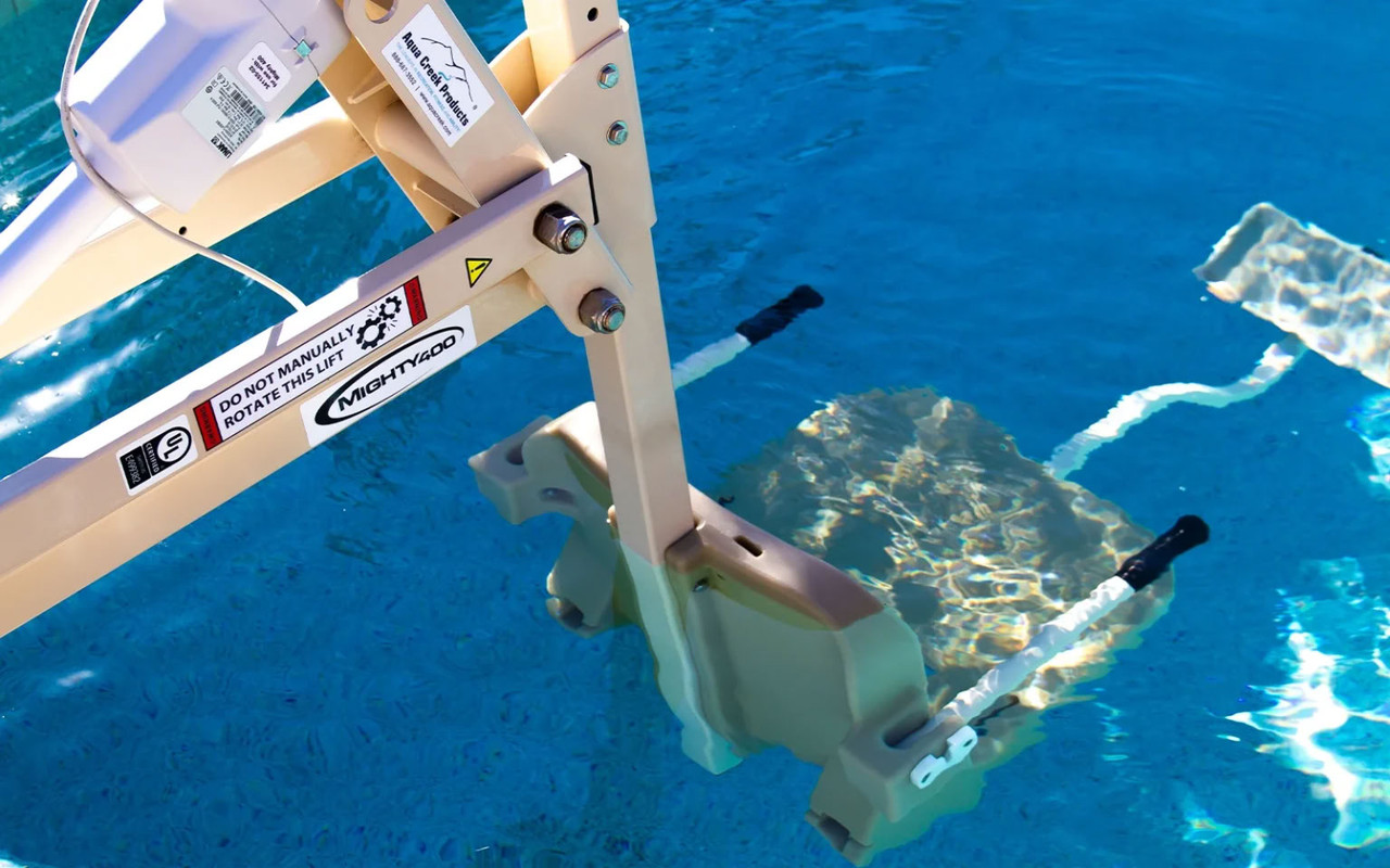 Mighty 400 Pool Lift Tan in the Pool