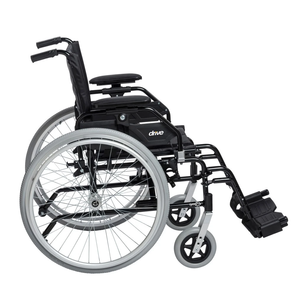 Lynx Ultra Lightweight Wheelchair Full Right