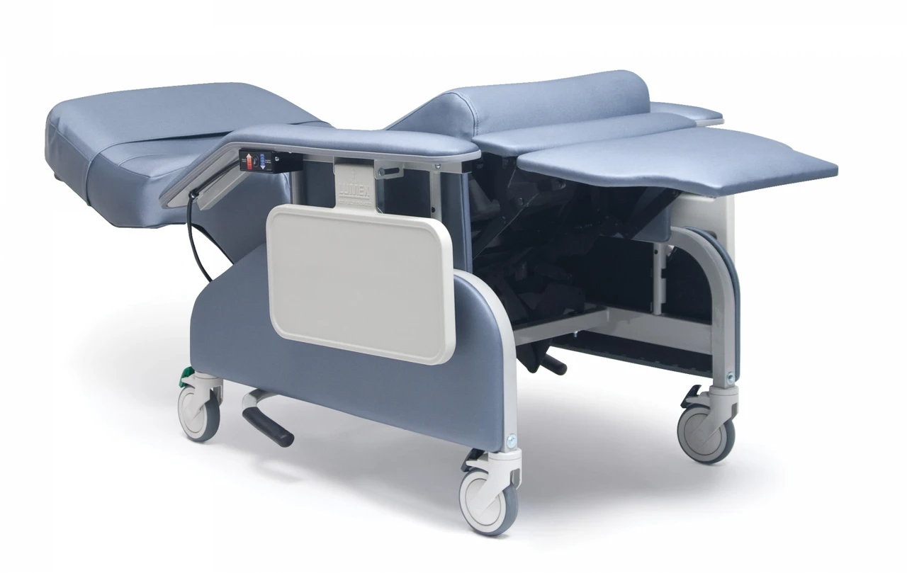 Lumex Deluxe Drop-Arm Clinical Care Recliner Second / Full Recline