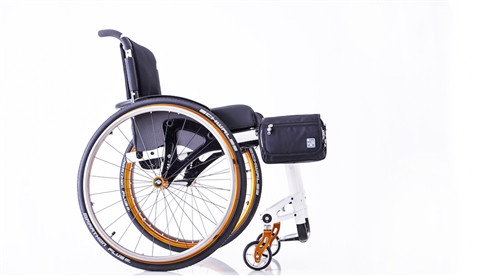 Horizontal - Quokka Bag on Wheelchairs