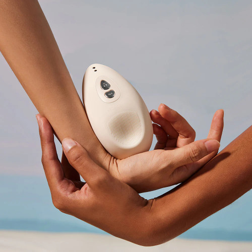 Tremble Clitoral Tapping Vibrator