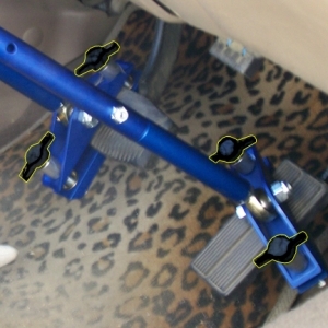 az-1-handcontrols-thumb-screws-2.jpg
