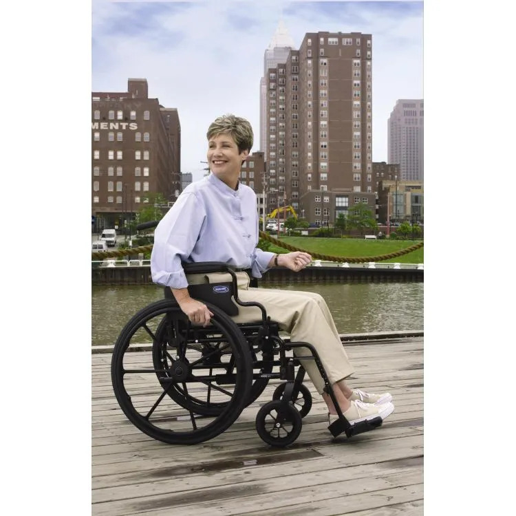 invacare-9000-xdt-product-in-use-living-spinal.jpg