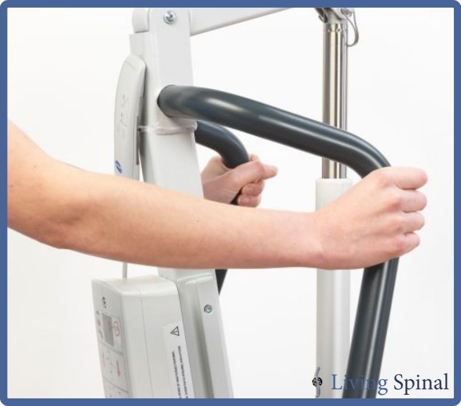invacare-birdieevo-web-product-handle-bar-living-spinal.jpg