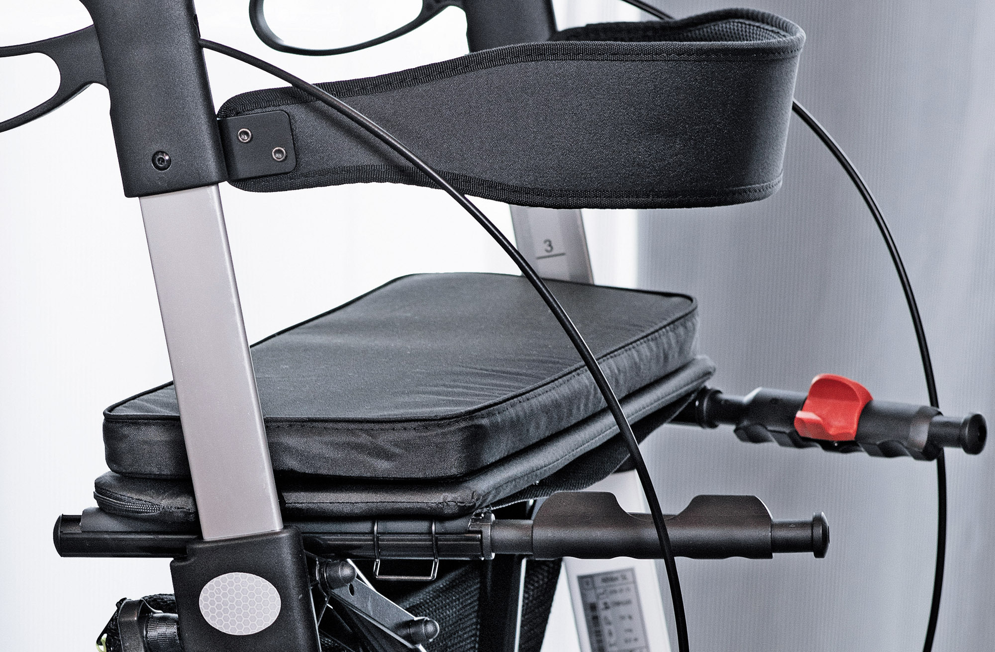 living-spinal-accessories.jpg