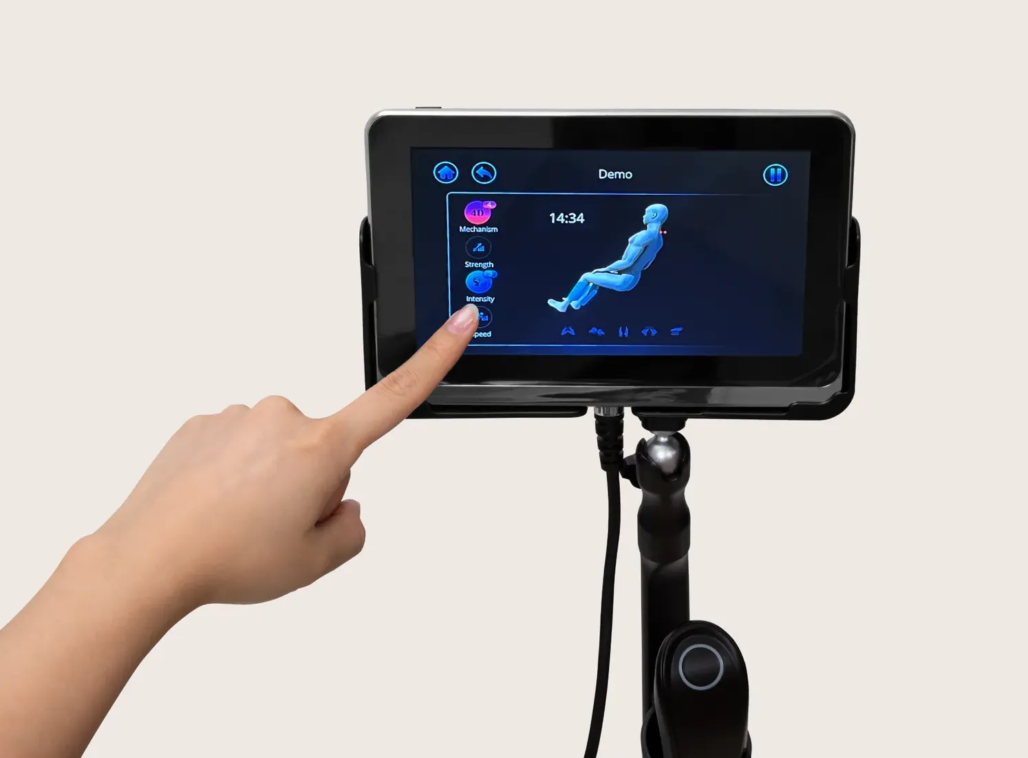 living-spinal-maestrole-2.0-touchscreen.png