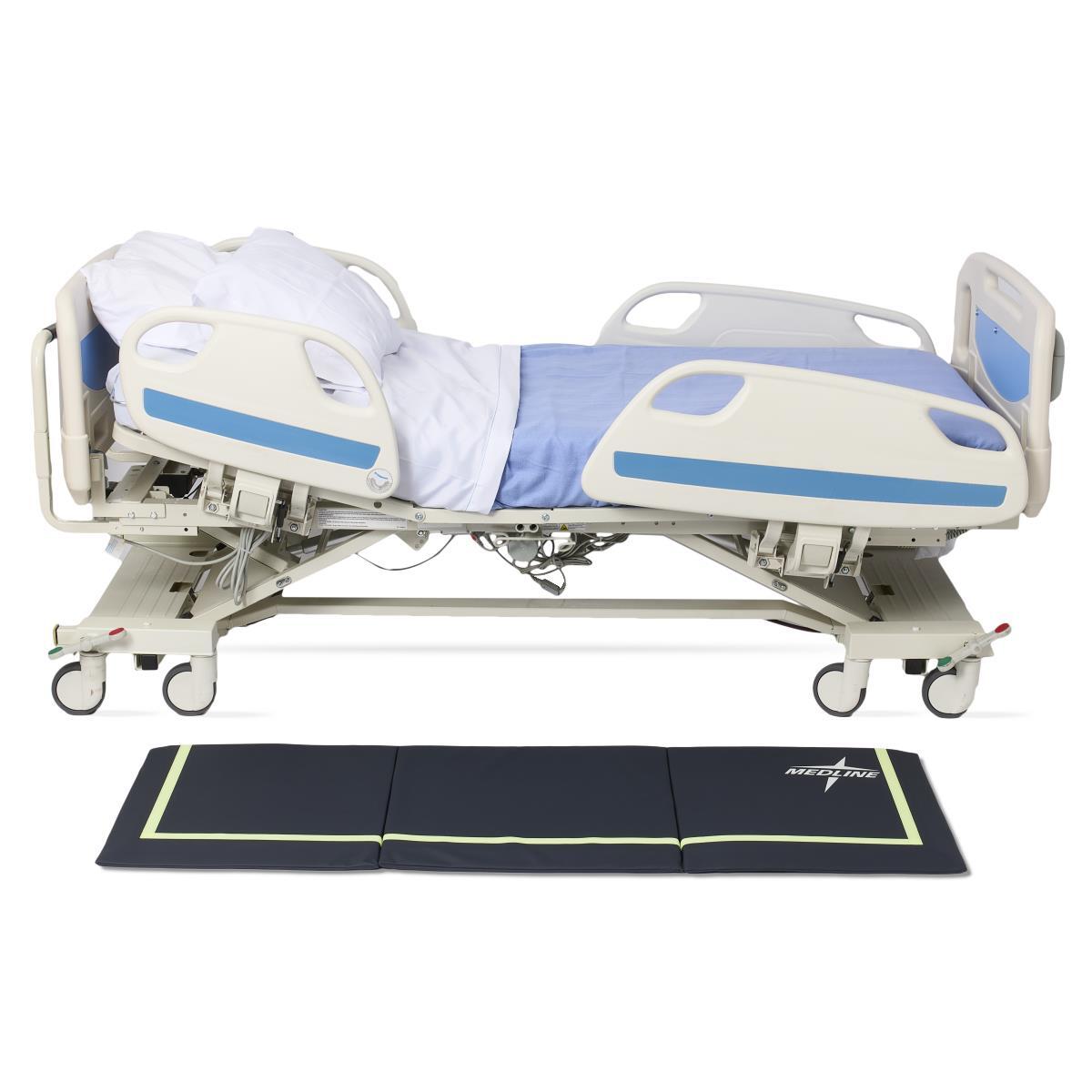 living-spinal-medline-trifold-beveled-edge-fall-mats-140.jpg living-spinal-medline-trifold-beveled-edge-fall-mats-140.jpg