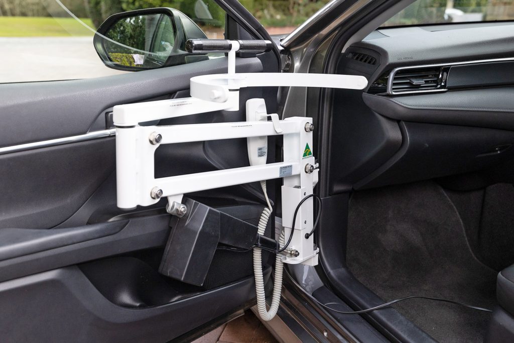 living-spinal-para-mobility-ibis-wheelchair-to-car-access-04-1024x683.jpg