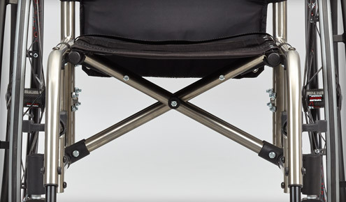 living-spinal-titaniumcrossbrace.jpg