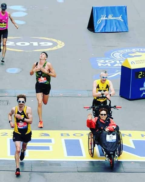 vipamat-hippocampe-marathon-wheelchair-marathon-in-action-living-spinal.jpg vipamat-hippocampe-marathon-wheelchair-marathon-in-action-living-spinal.jpg