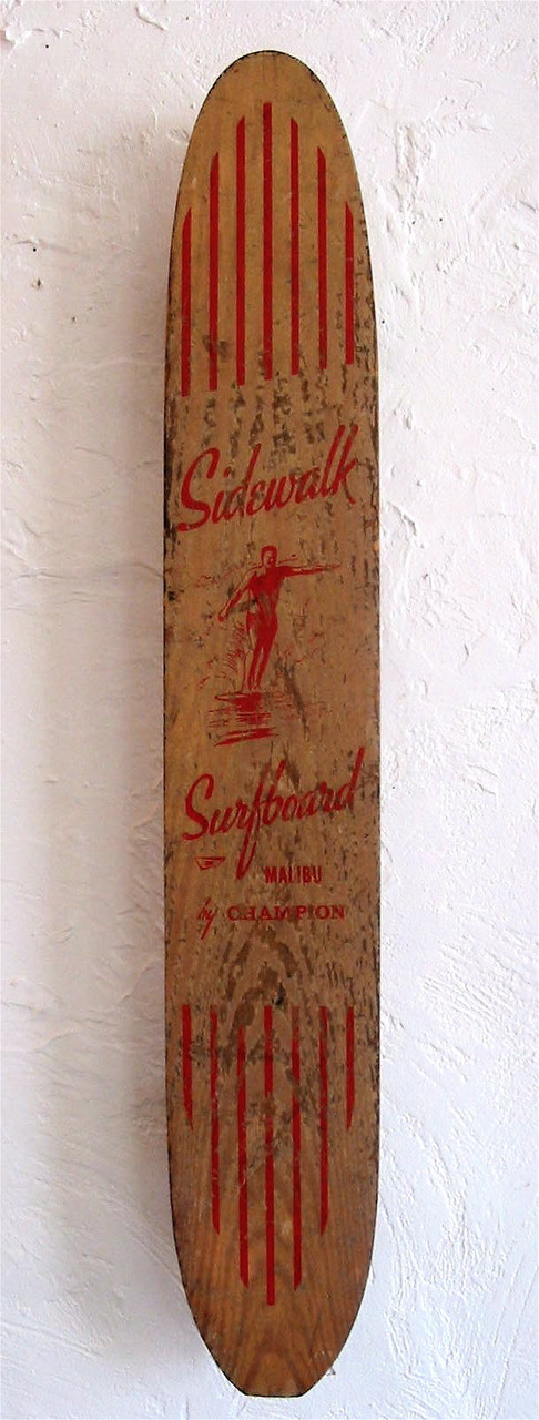 Malibu Sidewalk Surfboard by Champion - SURFING COWBOYS