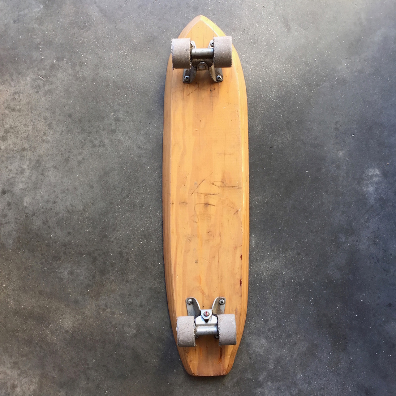 Hang Ten 'Murf The Surf' 1960s Skateboard - SURFING COWBOYS