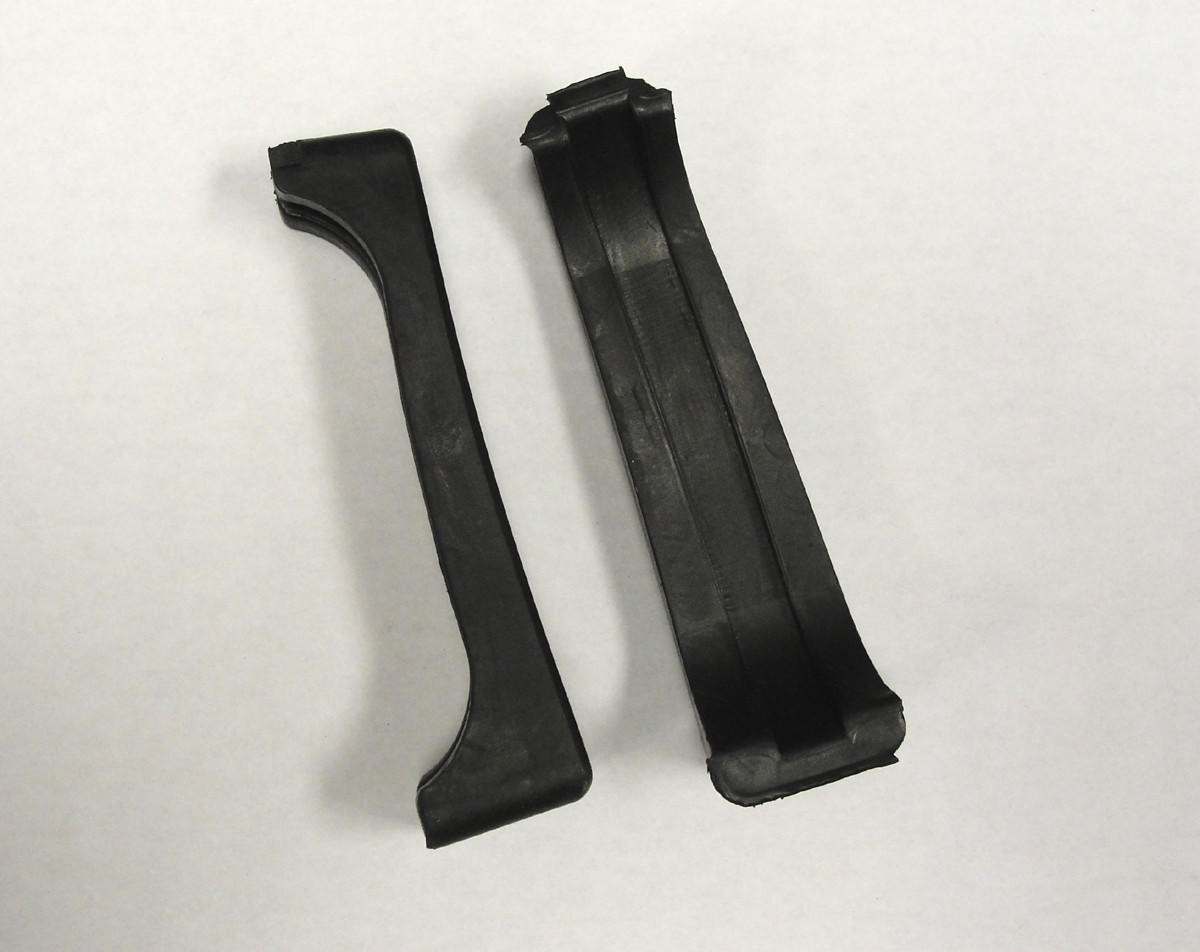  Cold Case Radiators 1969-1981 Pontiac Radiator Insulators, Rubber 4 Core - (CR-GME1) 