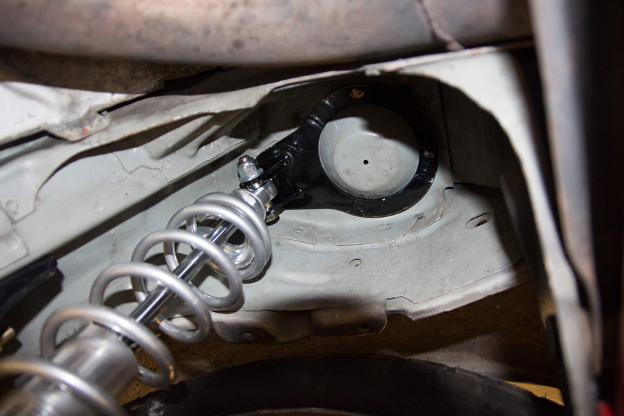 UMI Performance 1982-2002 GM F-Body Rear C/O Kit, Double Adj Shocks Drag 110lb -1" to +1" Height - (UMI-2046-C211-110)