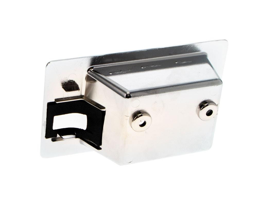  Auto Metal Direct Front Door Handle Bezel - RH - Chrome - 81-89 GM Truck - (AMD-543-4081-4R) 