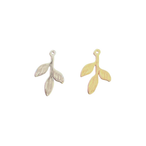 11mm x 16mm 3-leaf Charm (each)