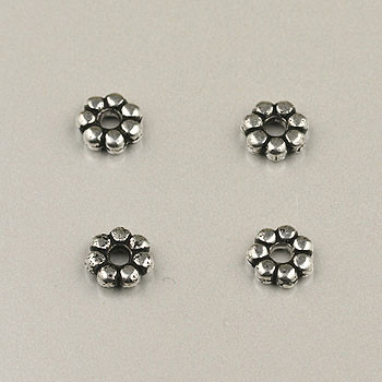 6mm Daisy Silver Plated (pkg of 100)