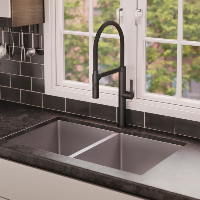 DAX Single Handle Pull Out Kitchen Faucet with Dual Sprayer, Brass Body and Shower Head, 9-3/16 x 21-5/8 Inches (DAX-S2417) DAX Single Handle Pull Out Kitchen Faucet with Dual Sprayer, Brass Body and Shower Head, 9-3/16 x 21-5/8 Inches (DAX-S2417)