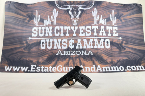 Smith & Wesson SW40E Semi-Auto Pistol – .40 S&W (Circa 1999–2002)