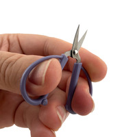 Elongated finger holes