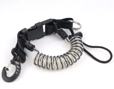 Oceanic-Coiled-Lanyard__61438.1539914768