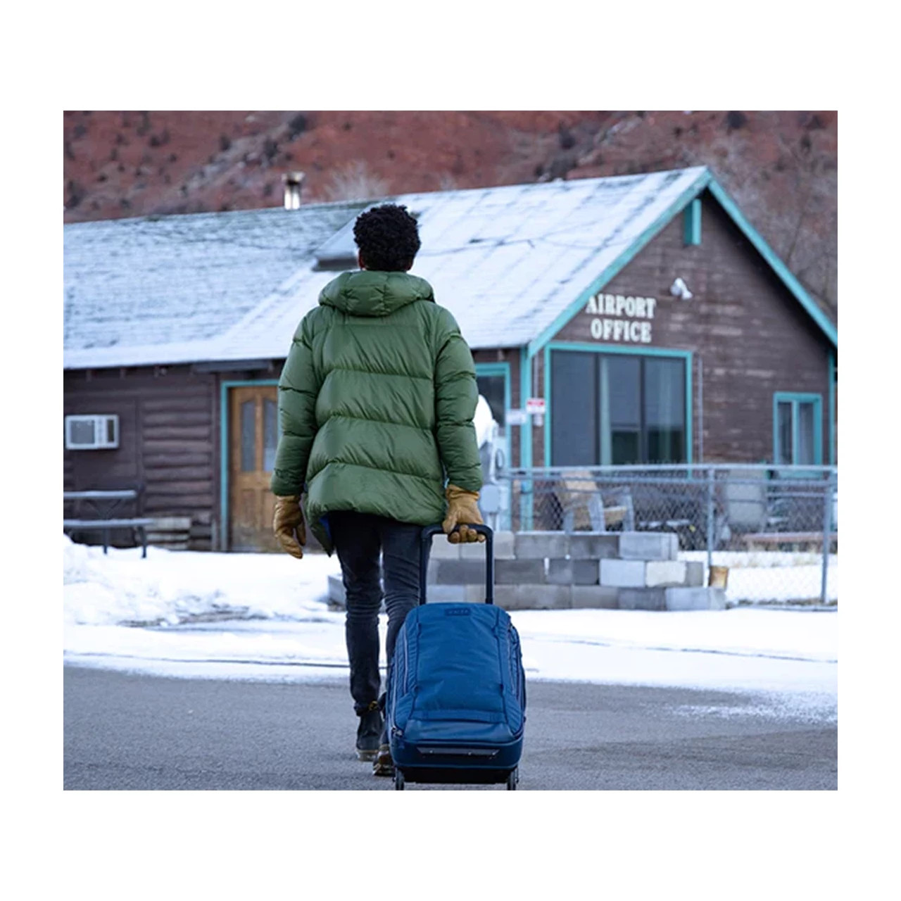 YETI Crossroads CarryOn Luggage 22" Tackle World Adelaide Metro