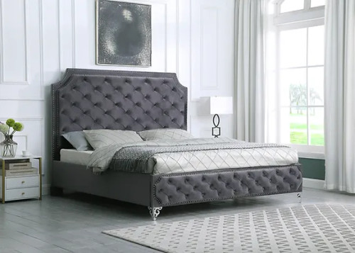 Leilah Platform Bed in Velvet