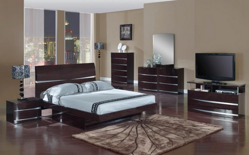 Wynn Bedroom Set in Brown SET-WYN by Global United Furniture