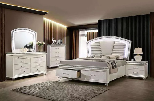 Villa Bedroom Set in Pearl B6001 by New Era Innovations