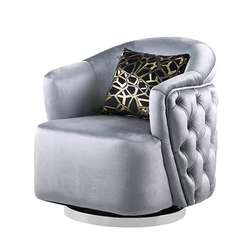 Mila Living Room Set in Velvet