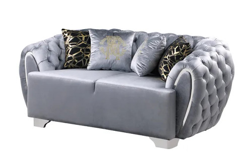 Mila Living Room Set in Velvet