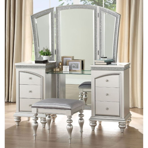 Maverick - Vanity Desk - Platinum