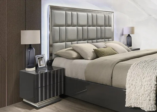 Moana Bedroom Set in Gray