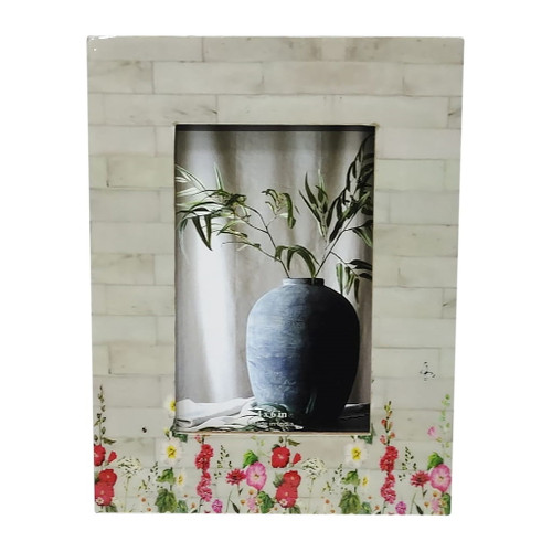 Resin 4 x 6" Pink Flower Field Photo Frame - Multi