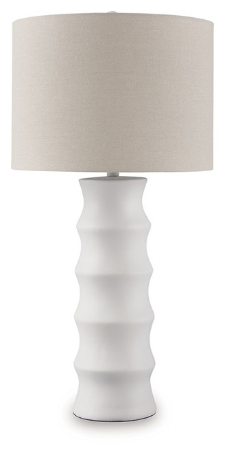 Veraleigh - Poly Lamp