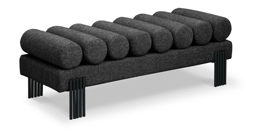 Akeela - Bench