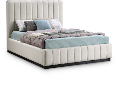 Lucia - Bed Lucia - Bed