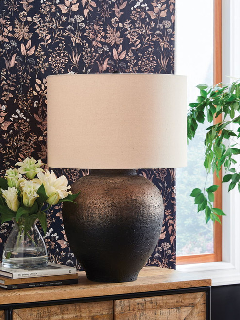 Newgerhard - Brown / Black - Metal Table Lamp