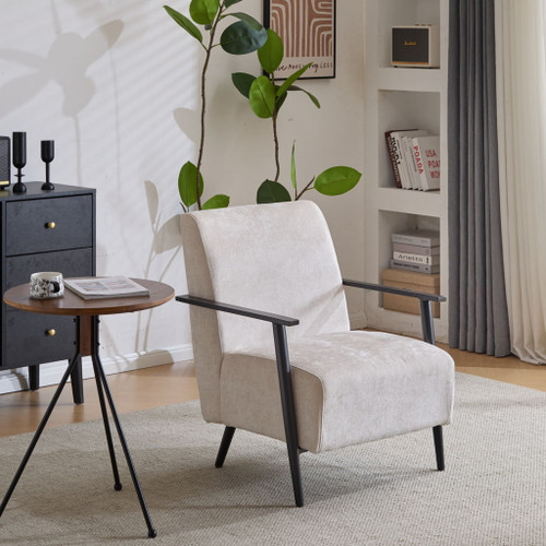 Modern Lounge Chair With Polyester Upholstery