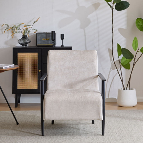 Modern Lounge Chair With Polyester Upholstery