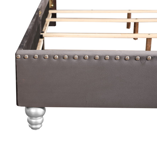 Elegant Tufted Upholstered Bed - Gray