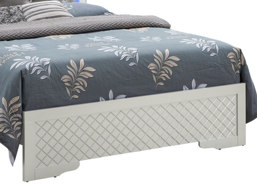 King Elegant Transitional Bed - Silver Champagne