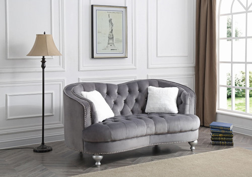 Charming Traditional Loveseat - Gray
