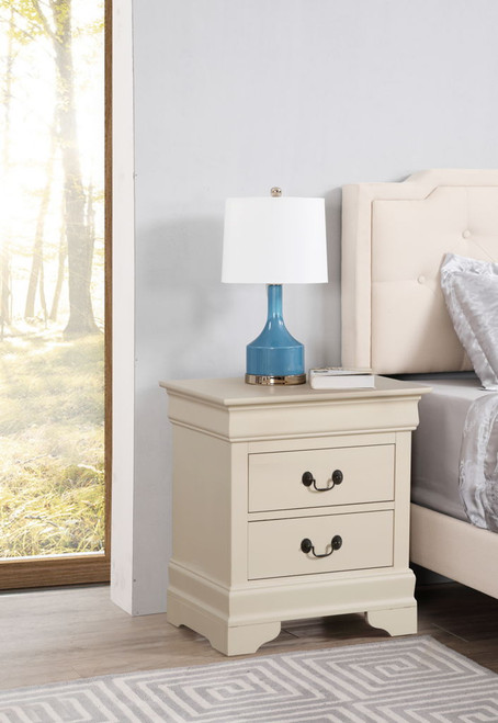 Louis Phillipe - Elegant Traditional Nightstand - Beige