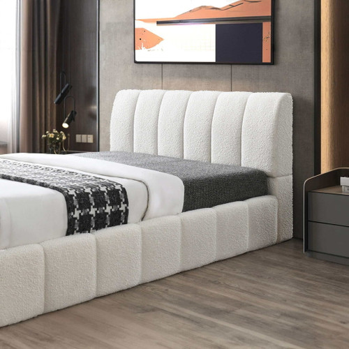 Hilar - King Platform Bed - White