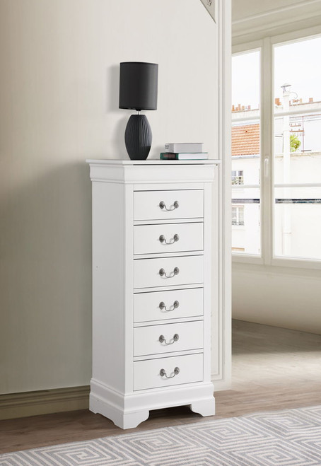 Traditional Style Lingerie Storage Chest Timeless