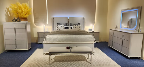 Amara Bedroom Set in Pearl White