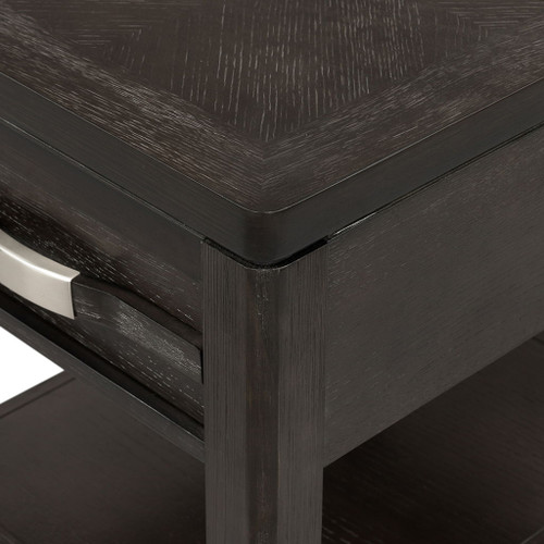 Elegant Design End Table